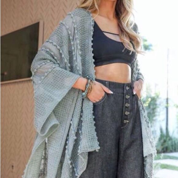 Sage Cardigan with zig zag pattern‎ - Picture 1 of 3